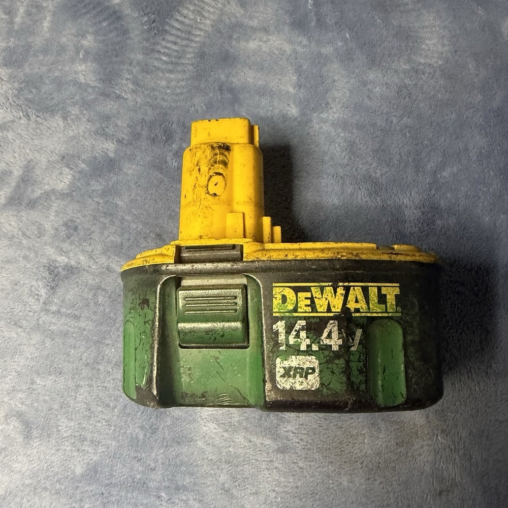 DEWALT DC9091‎ 14.4V XRP Battery Pack